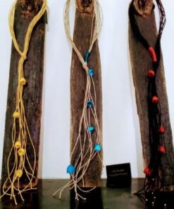 Necklace with rayon cord and magnetic clasp -078