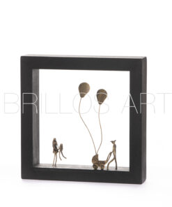 Μπρούτζινη φιγούρα σε ξύλινο πλαίσιο