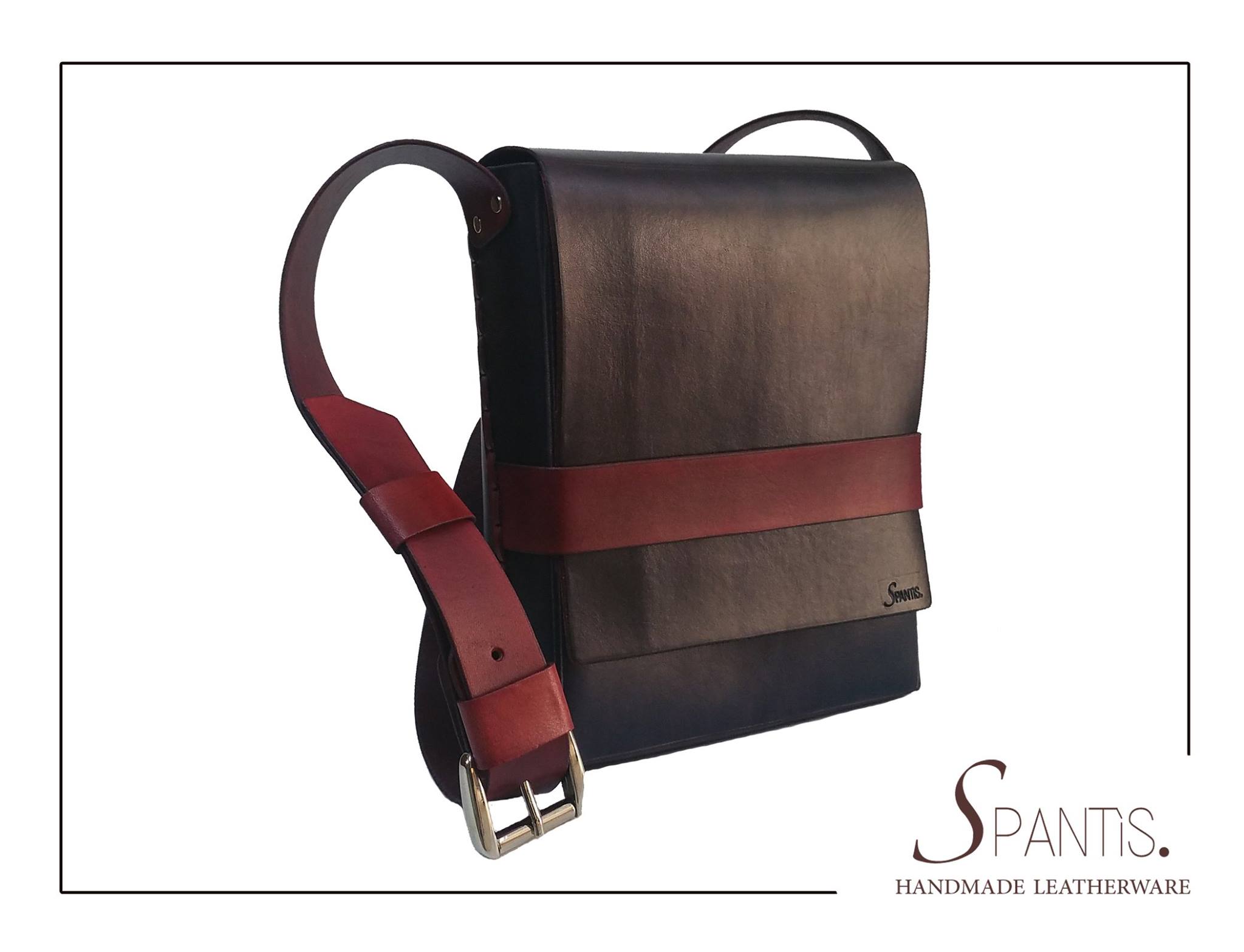 #ΑRIS Διαστάσεις 21εκ. x 25εκ. x 6εκ. Τιμή 190€ Διαθέσιμη σε πολλά χρώματα Dimensions 21cm x 25cm x 6cm Price 190€ Available in many colors