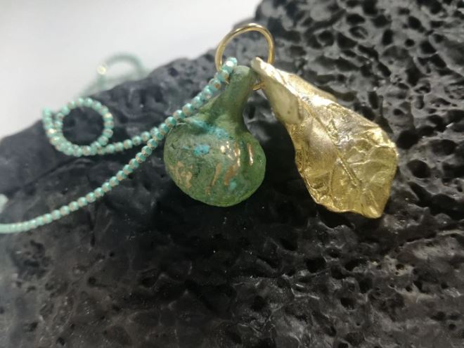 ΣΥ-Κολιέ σύκο μπρούτζινο με πράσινη οξείδωση - Bronze fig necklace oxidized green